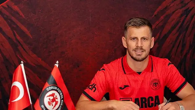 Çorum FK, Ylber Ramadani'yi renklerine bağladı