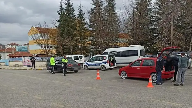 Çorum Polisinin Şok Uygulamaları Sürüyor