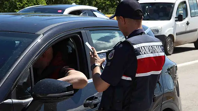 Çorum Valisi Ali Çalgan: 'Artan Araç Sayısı Tedbirlerimizi Arttırmamızın En Büyük Sebebidir'