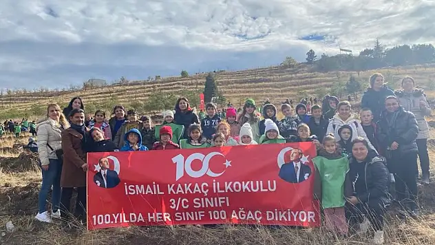 Binlerce Fidan Toprakla Buluştu