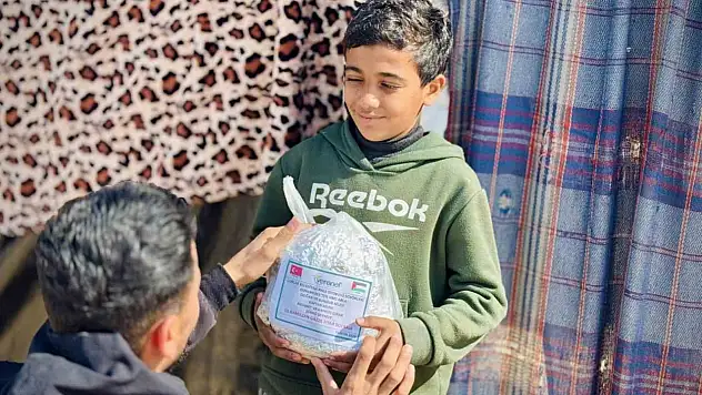 Çorumlu Şoförlerden Gazze'ye Anlamlı Destek