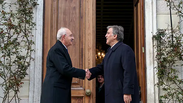 Cumhurbaşkanı Adayı Kemal Kılıçdaroğlu, Abdullah Gül'ü ziyaret etti