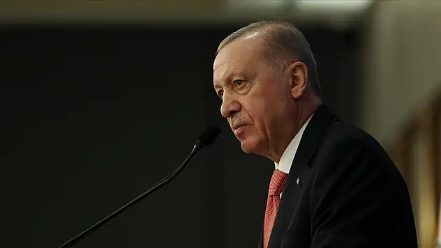 Cumhurbaşkanı Erdoğan, 8'inci Cumhurbaşkanı Özal'ı Andı