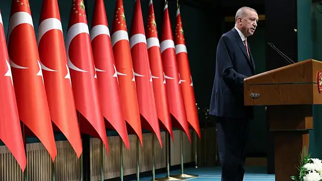 Cumhurbaşkanı Erdoğan'dan asgari ücret mesajı