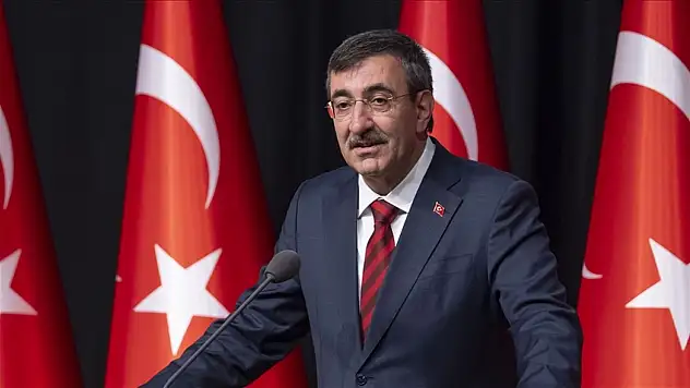 Cumhurbaşkanı Yardımcısı Yılmaz Azerbaycan'a Gidecek