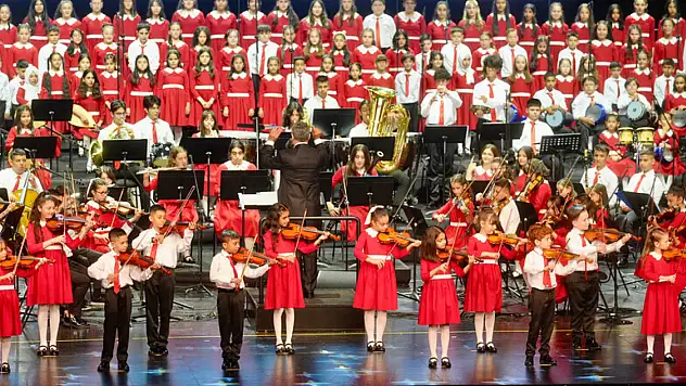 Cumhurbaşkanlığı Çocuk Orkestrası Ve Korosu Yarın Konser Verecek