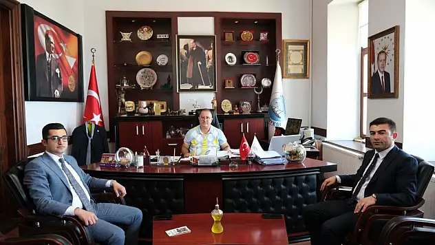 Cumhuriyet Savcılarından Başkan Özay'a ziyaret