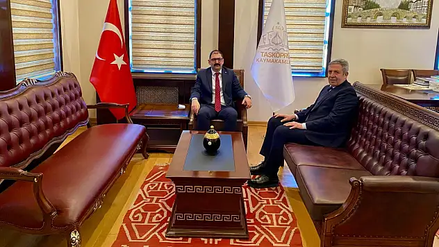 Defterdar Mehmet Uslu'dan Kaymakam Abdullah Demirdağ'a Ziyaret