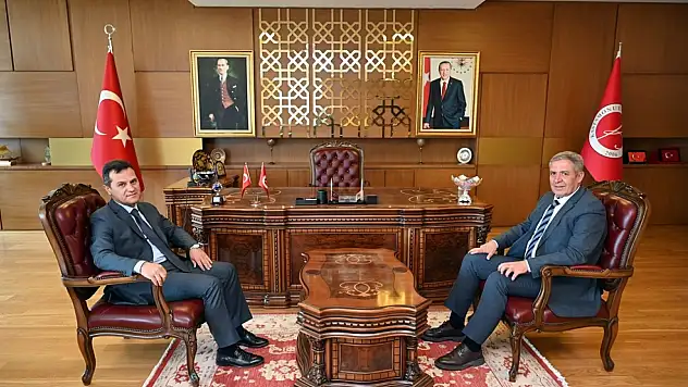 Defterdar Uslu'dan Rektör Topal'a Ziyaret