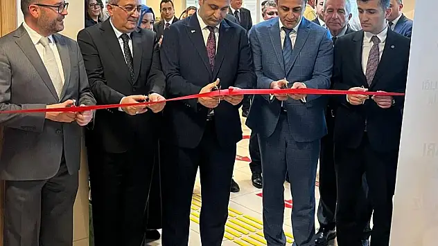 Sanat Ve Müzikle Topluma Güçlü Mesaj