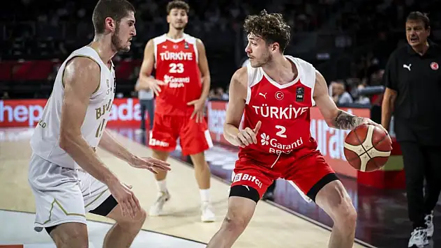 Dev adamlar gruptan çıkmayı garantiledi