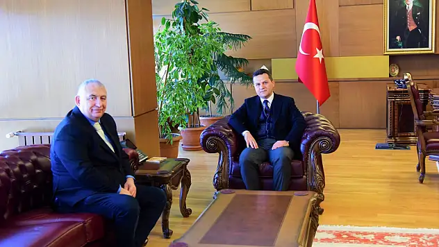 Devlet Konservatuarı'ndan Rektör Topal'a Ziyaret