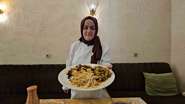 Devrek'in eski tatlarını yeni nesillere aktarıyor