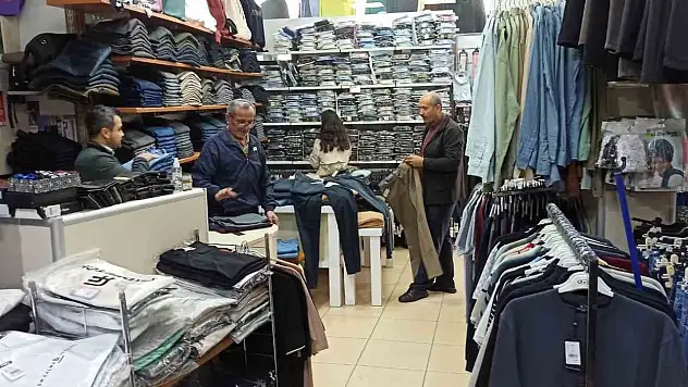Devrek'te Alışveriş Tezgahları Rengarenk