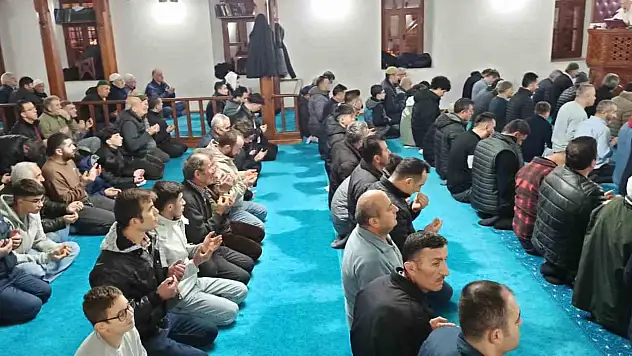 Devrek'te Kadir Gecesi Coşkusu