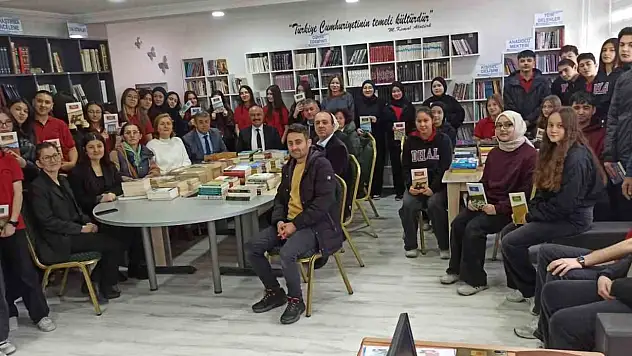 Devrek'te Kitap Bağış Kampanyası Büyük İlgi Görüyor