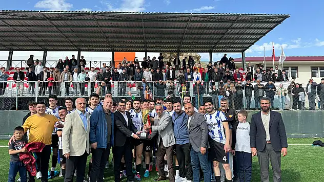 Devrekani Belediye Esnafspor Şampiyonluğunu İlan Etti