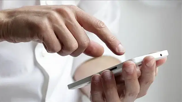 Dijital Çağda Türkçenin Doğru Kullanılması Giderek Zorlaşıyor