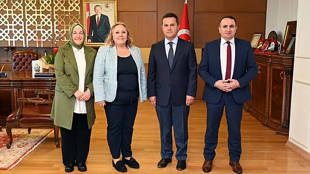 Diyetisyenler Derneği'nden Rektör Topal'a Ziyaret