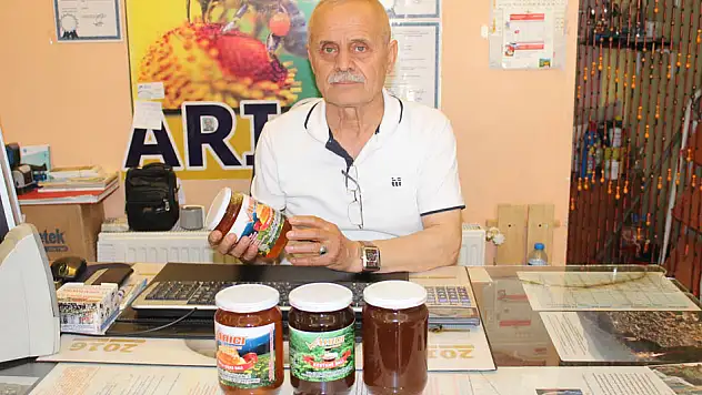 Doğal balın adresi, Arıcı Necati