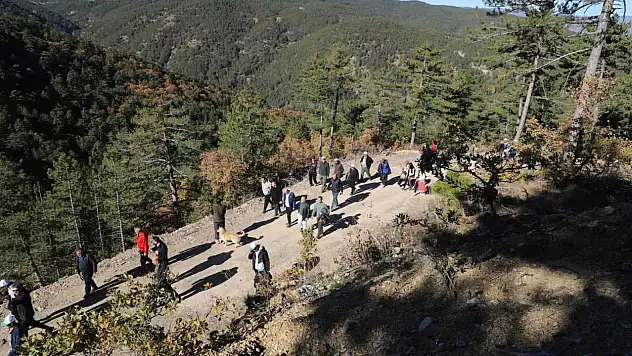 Doğaseverler Kilometrelerce Yürüdü