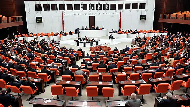 Dokunulur oldular