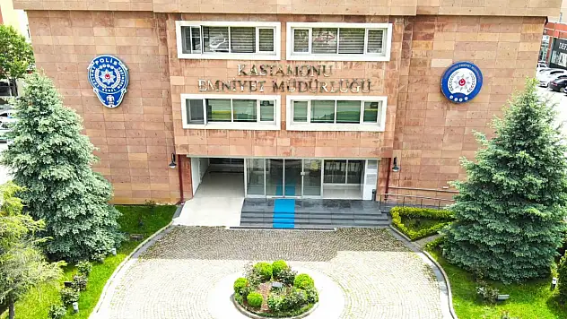 Dolandırıcılık Suçundan Aranıyordu, Yakalandı!