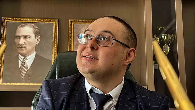 1 Günlüğüne Görevi Devraldı, Spor Salonu İstedi