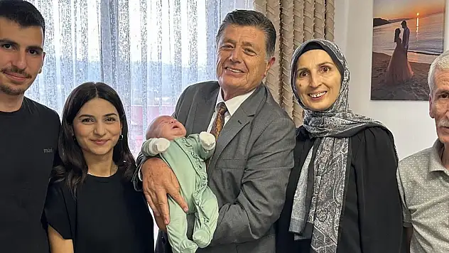 Dünyaya Gözlerini Yeni Açan Miniklere En Özel Hediye