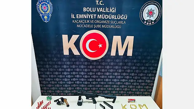 Durdurulan Araçtan Silah Çıktı