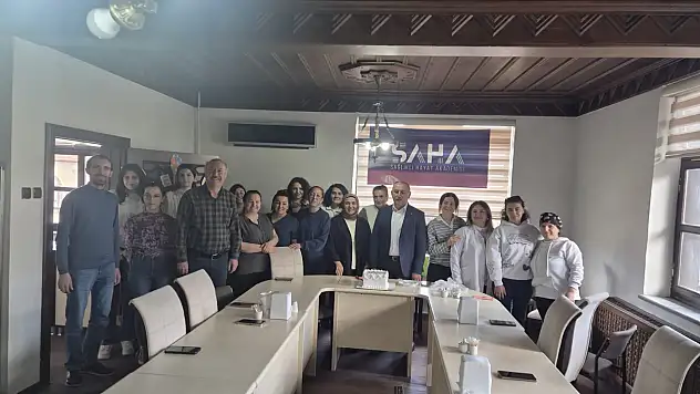 Ebeler Günü'nü Kutladılar