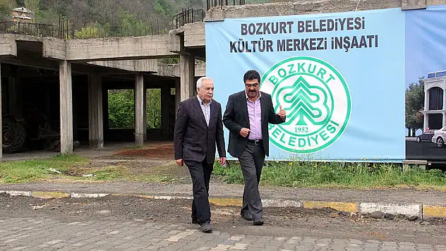 Ekeş, Başesgioğlu'na projelerini anlattı