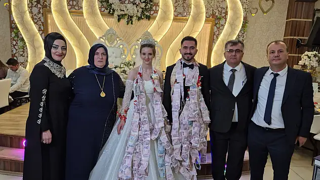 Elanur İle Uğur Evlendi