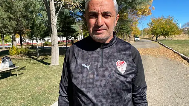 Elazığspor Teknik Direktörü Sarıgül: 'Küçük Dikkatsizliklerle Alakalı Çalışacağız'