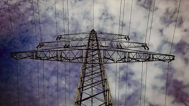 Elektrik Piyasasında Azami Fiyat Belirlendi