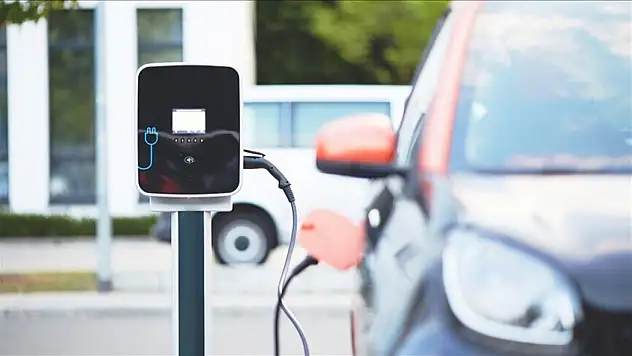 Elektrikli Araç Şarj Soket Sayısı Martta 41 Bini Aştı