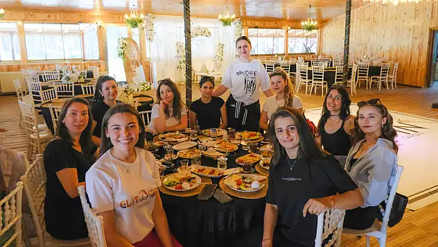 Elit Stüdyo Pilates 10'uncu Yılını Kutladı