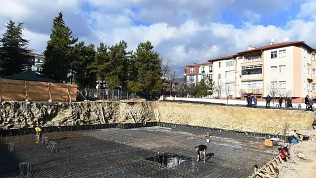 Emek Ortaokulu İnşaat Çalışmaları Devam Ediyor