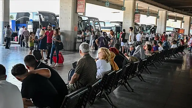 Emeklilere Şehirlerarası Otobüslerde Yüzde 20 İndirim