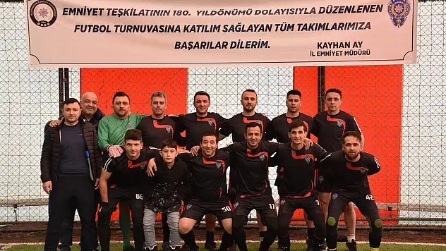 Emniyet Müdürlüğü Futbol Takımı, Bölge Finalinde!