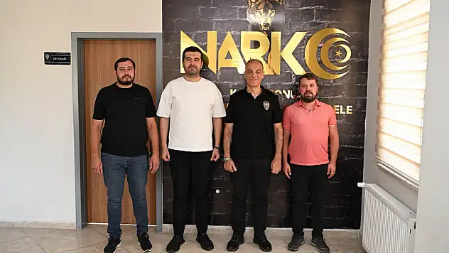 Emniyet Müdürü Taş'tan Narkotik Ekibine Ziyaret