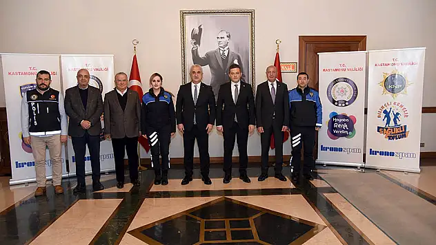 Emniyet'ten gençlik için 2 proje birden