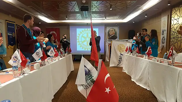 Engelliler RYLA'sı başladı