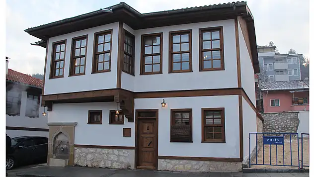 Erdoğan konağını inceledi