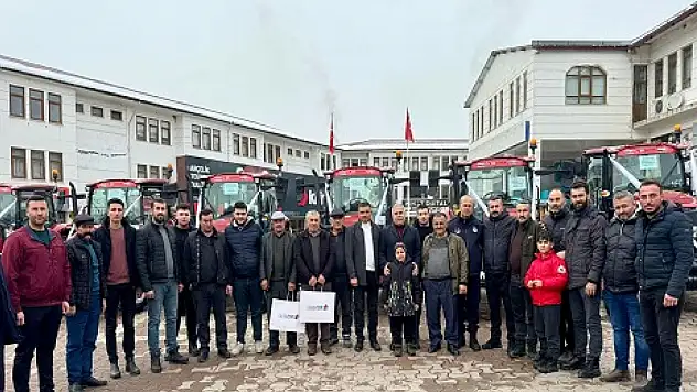 Ergüven Otomotiv'den Teslimat Şöleni