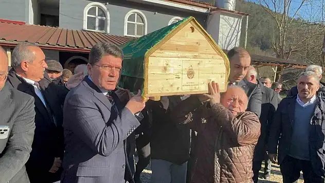 Eski Adalet Bakanı Tunç'un Acı Günü