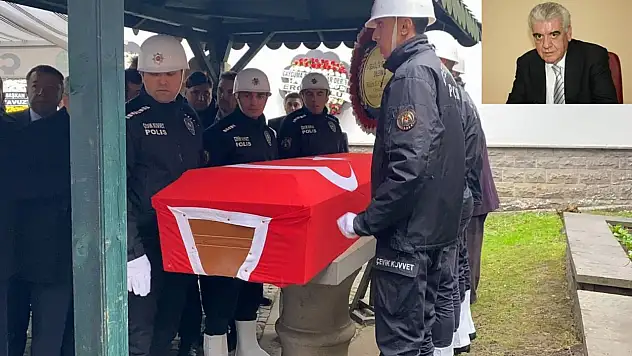 Eski Devlet Bakanı Güneş Müftüoğlu Toprağa Verildi
