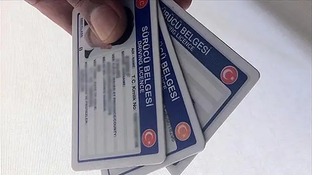 Eski Tip Ehliyetleri Yenilemek İçin Son 2 Gün