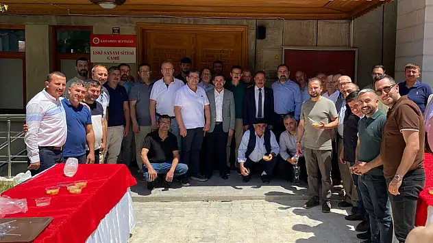 Esnaf Duası Ve Aşure İkramı Programı Gerçekleştirildi