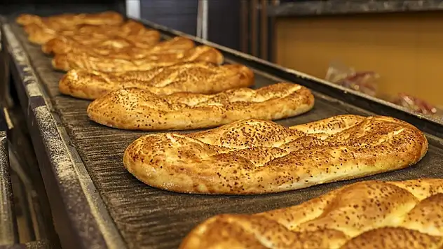 Evde Ramazan Pidesi Nasıl Yapılır?